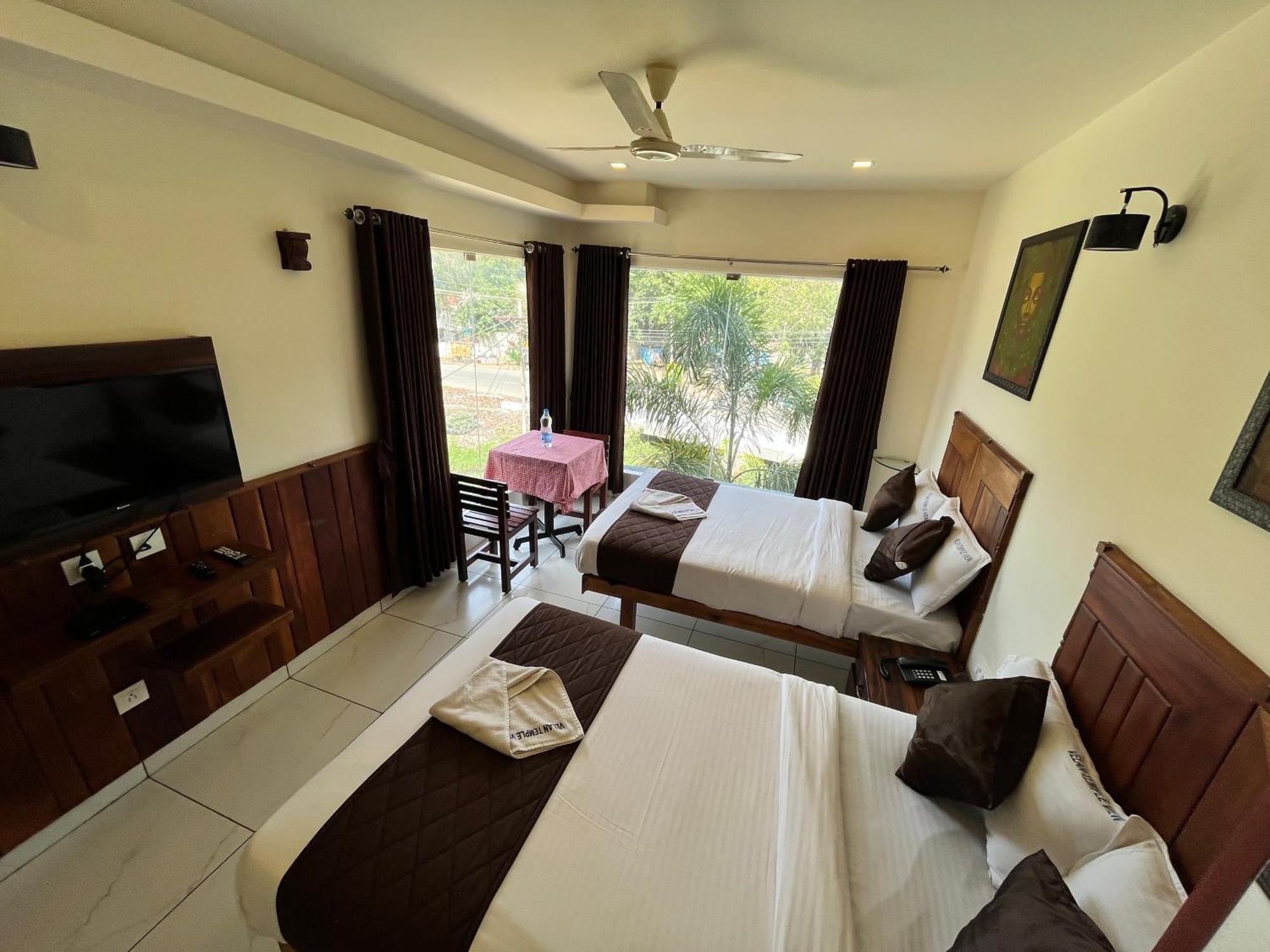 Hotel Velan Temple View à Palni Extérieur photo